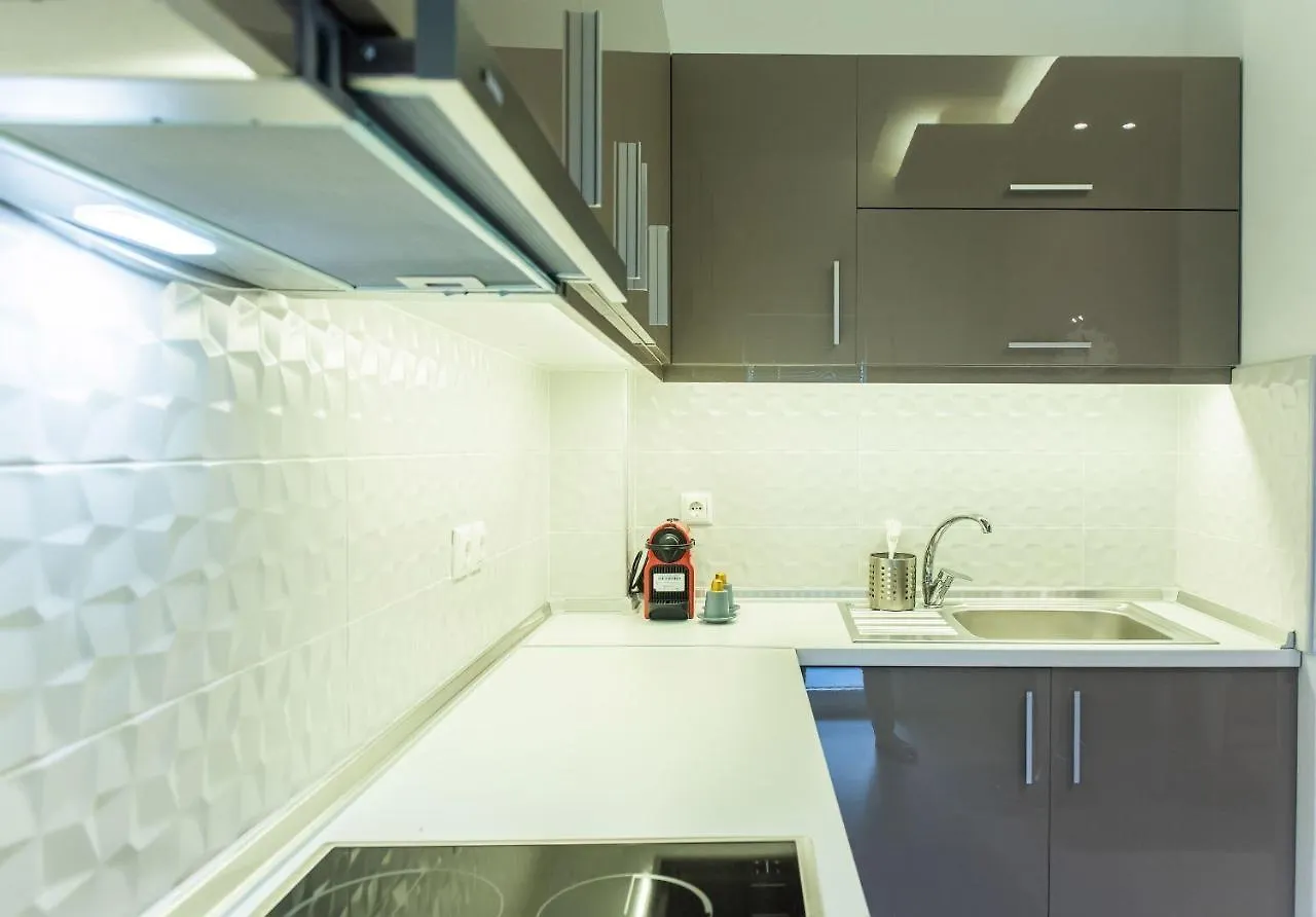 Speranza By Halu! Apartment Next To Efkleidis Metro Station Salonicco